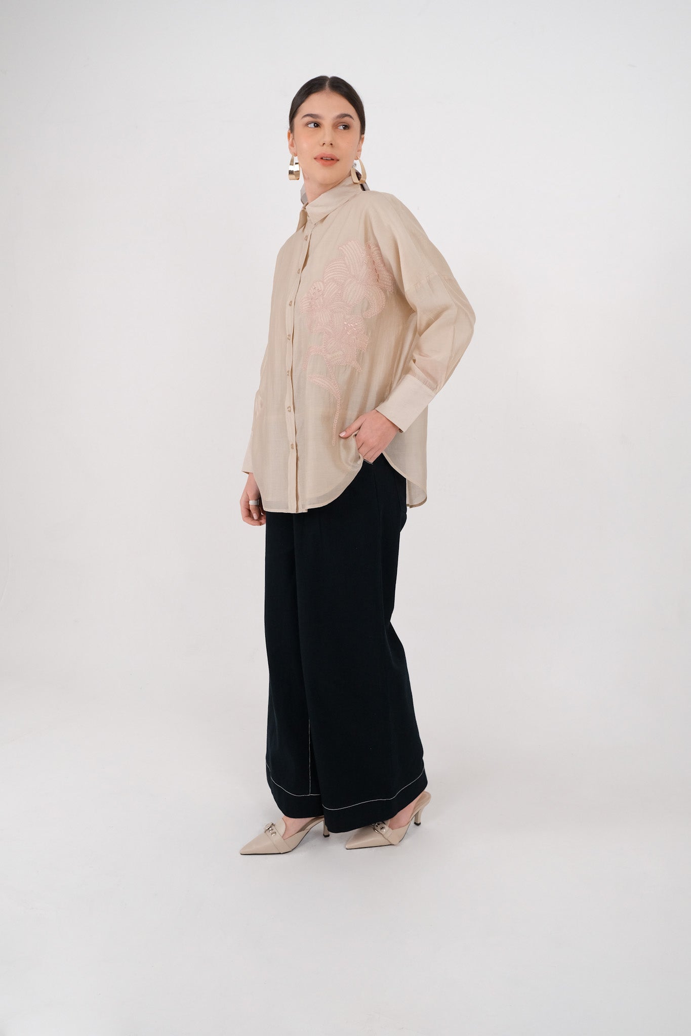 Demore Embroidery Shirt - Light Khaki / Ash Mauve