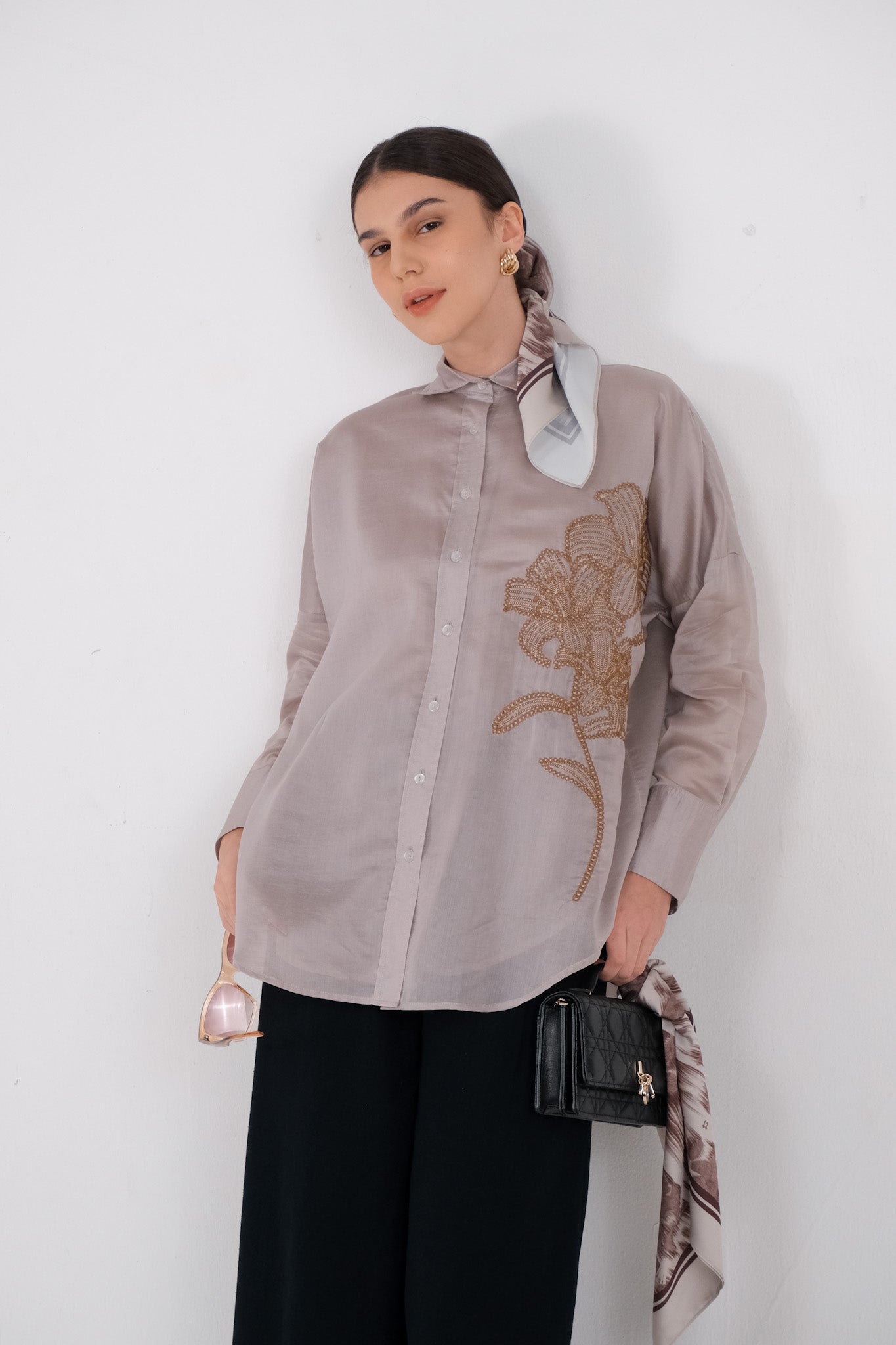 Demore Embroidery Shirt - Light Khaki / Ash Mauve