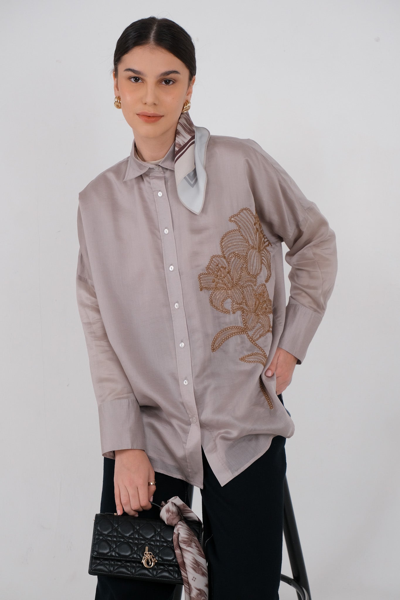 Demore Embroidery Shirt - Light Khaki / Ash Mauve