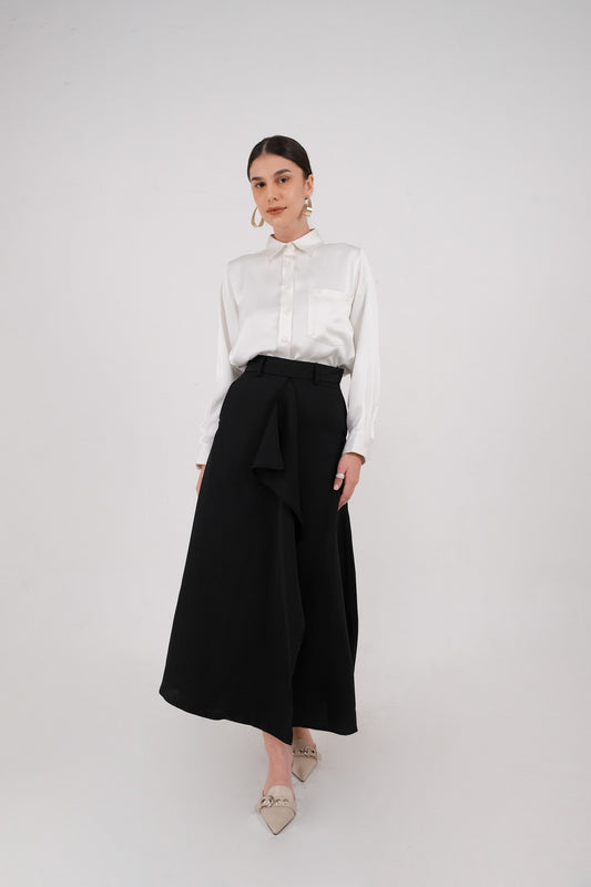 SERA ASYMMETRIC SKIRT - Sand / Black